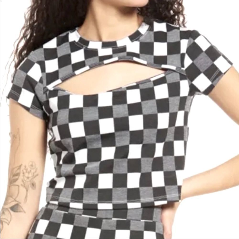 NWOT BP Crop Top  Black gray white checkered pattern short sleeve cropped cutout